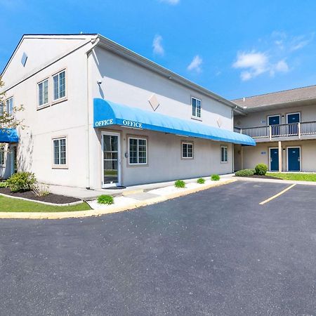 Econo Lodge Bethel - Danbury Extérieur photo