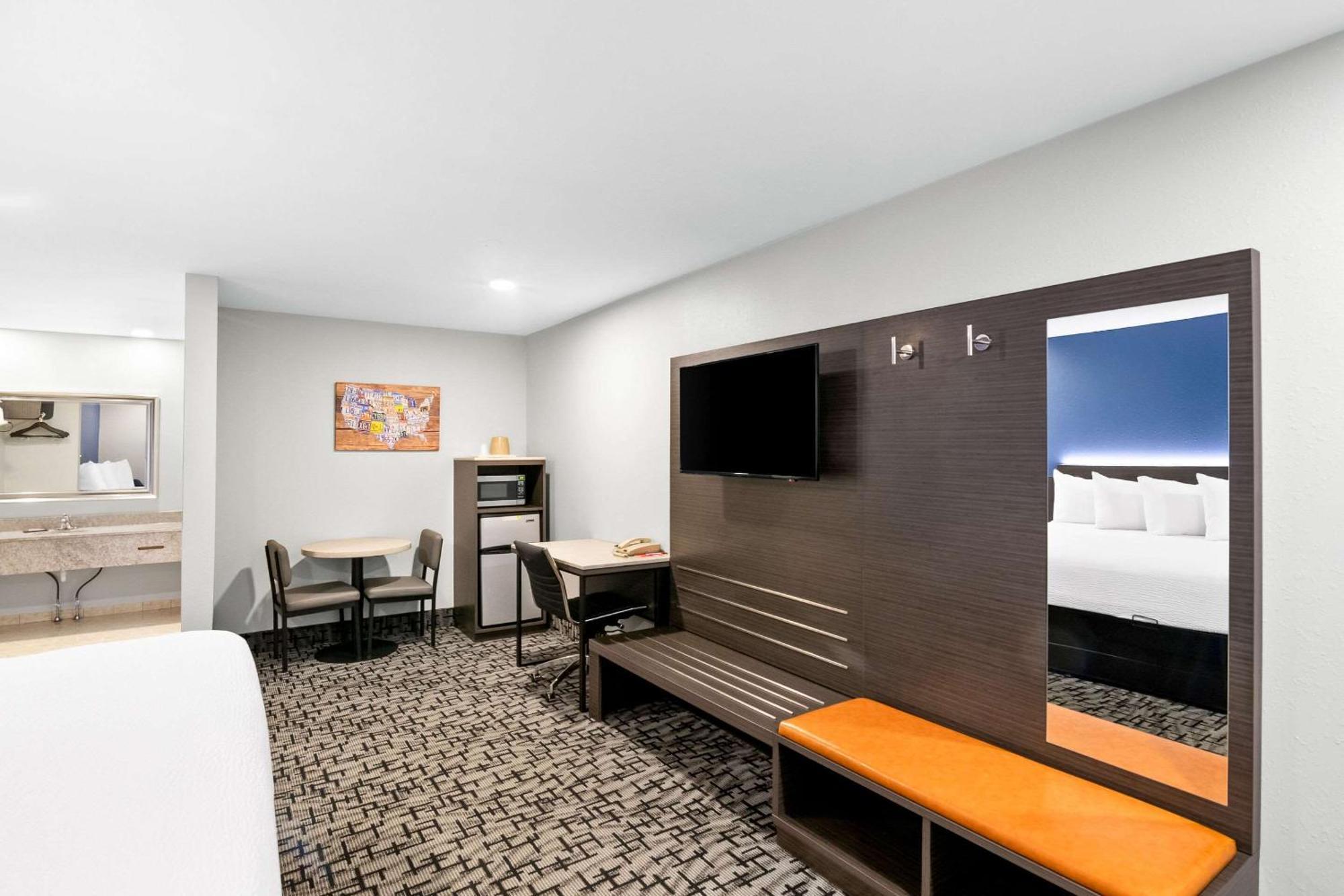Econo Lodge Bethel - Danbury Extérieur photo