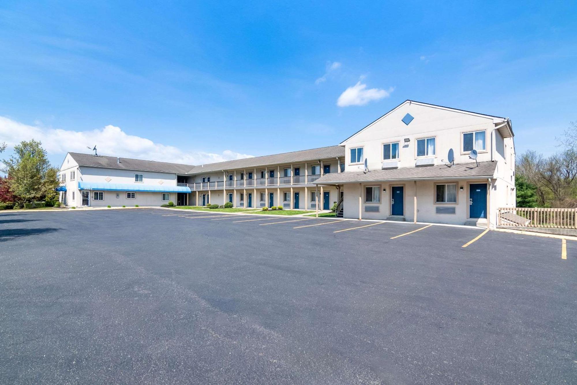 Econo Lodge Bethel - Danbury Extérieur photo