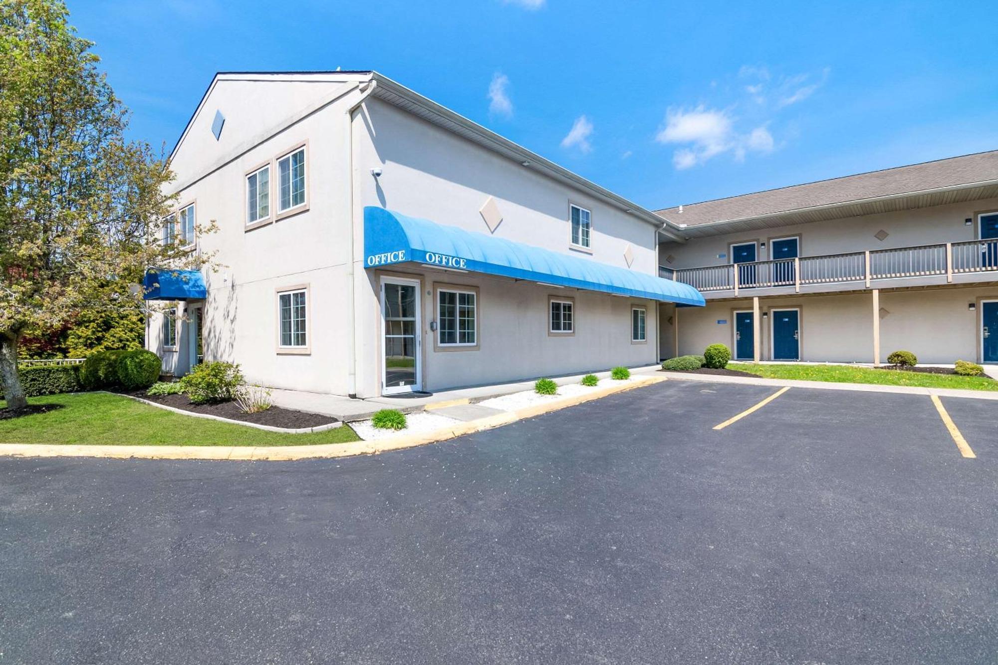 Econo Lodge Bethel - Danbury Extérieur photo